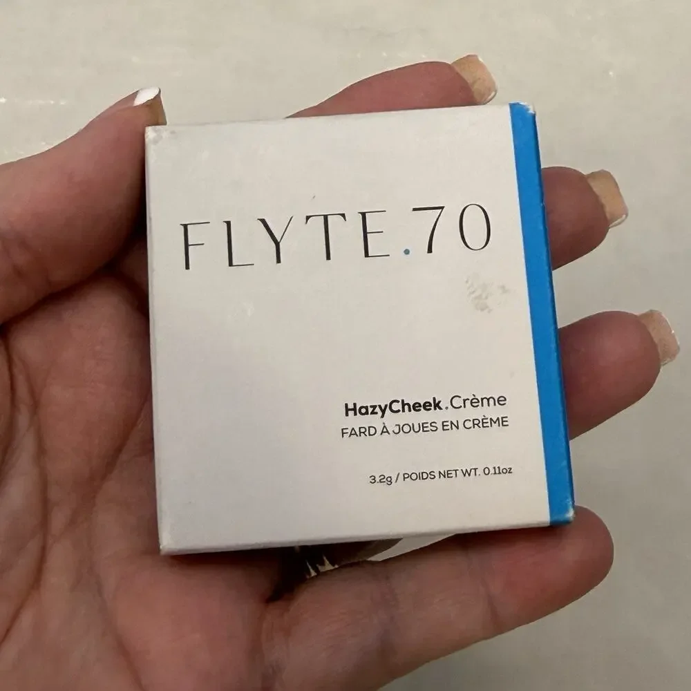 Flyte .70 Pressed Hazy Cheek Blush in the shade Tenderness NEW
